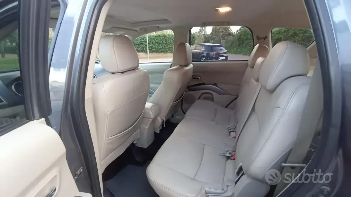 Usata Mitsubishi Outlander 2009 Grigio SUV