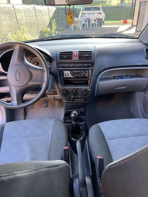 Usata Kia Picanto LX 60 CV (44 kW) 2007 Utilitaria