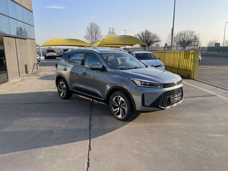 Nuova EMC SEI 147 CV (108 kW) 2025 Argento / metallizzato SUV