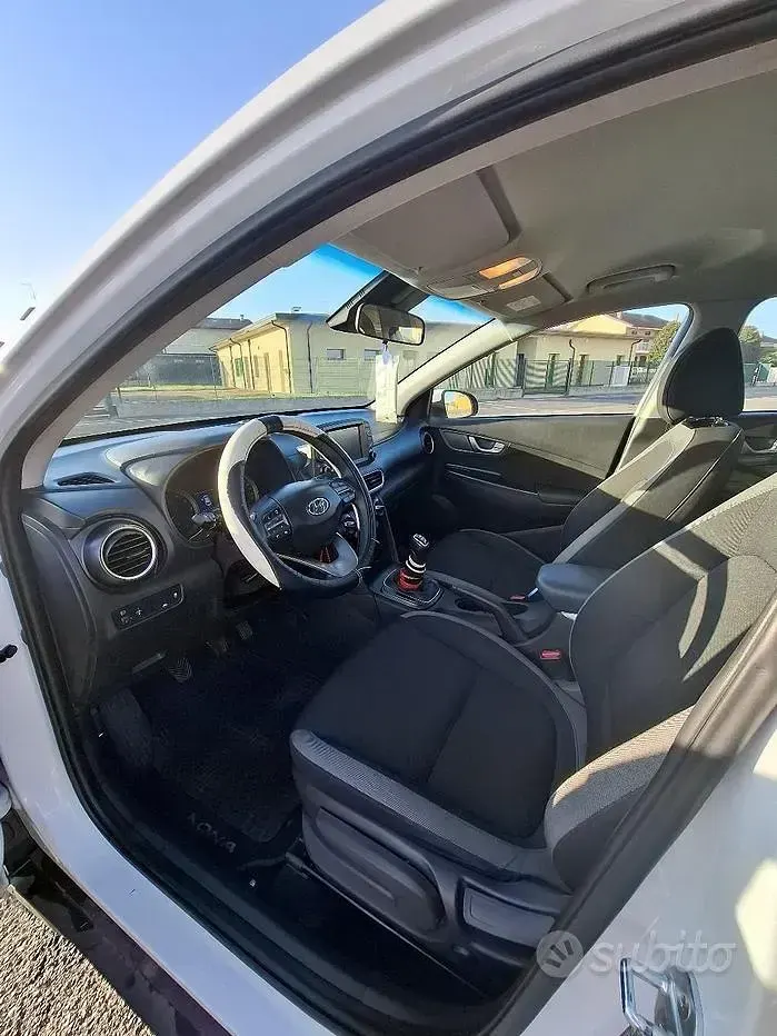 Usata Hyundai Kona Comfort 120 CV (88 kW) 2019 Bianco SUV