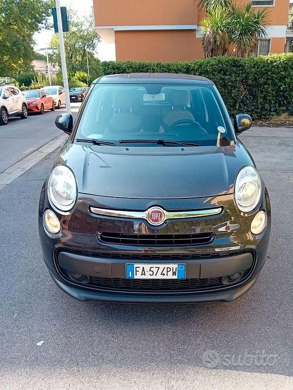 Usata Fiat 500L Lounge 72 CV (52 kW) 2015 Nero Monovolume