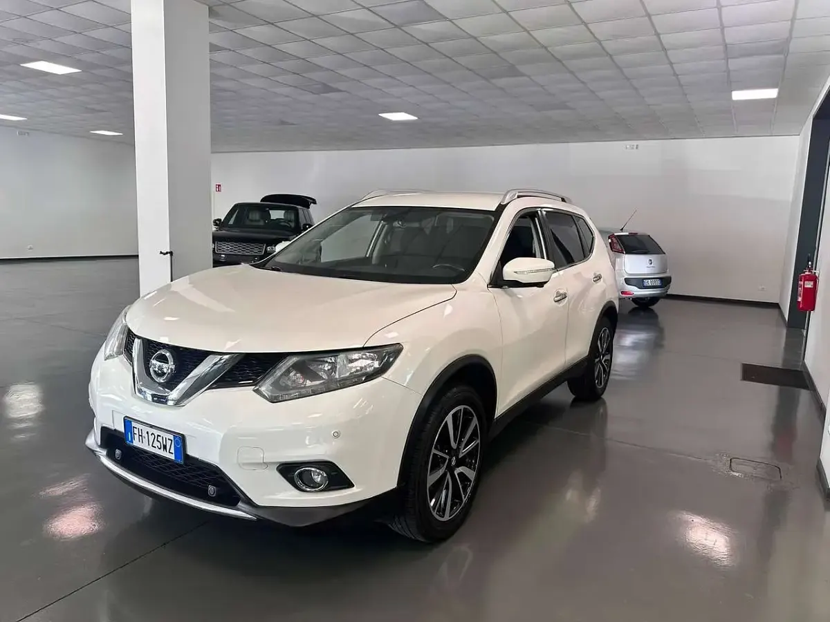 Usata Nissan X-Trail Acenta Premium 131 CV (96 kW) 2017 Bianco SUV