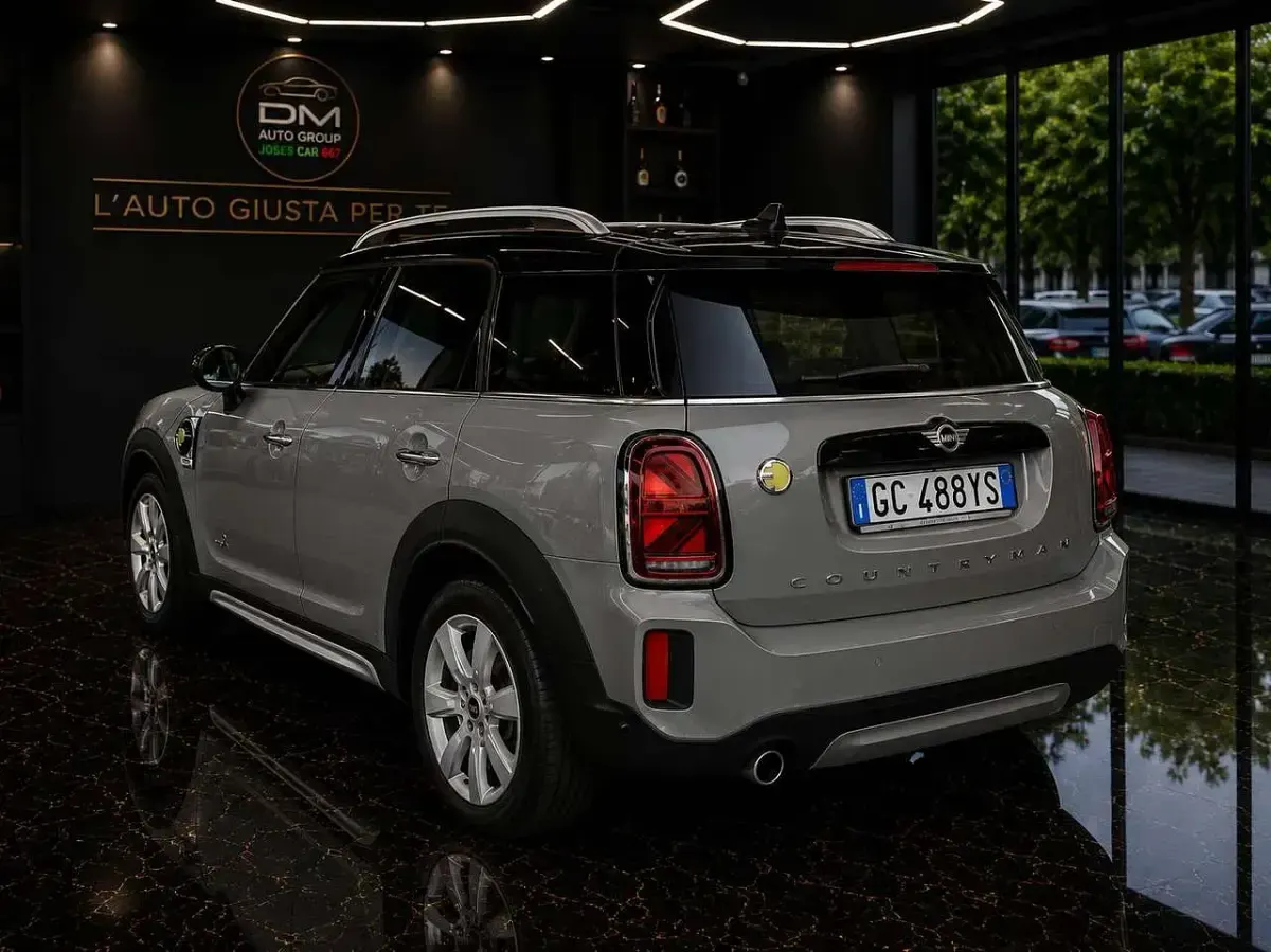 Usata Mini Cooper Countryman Essential 125 CV (91 kW) 2020 Grigio SUV