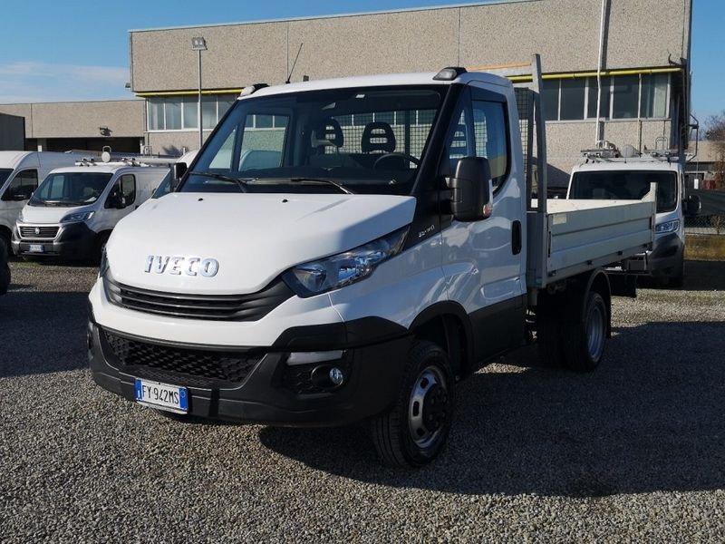 Usato 2019 Iveco Daily 2.3 Diesel 136 CV (32.900 €)