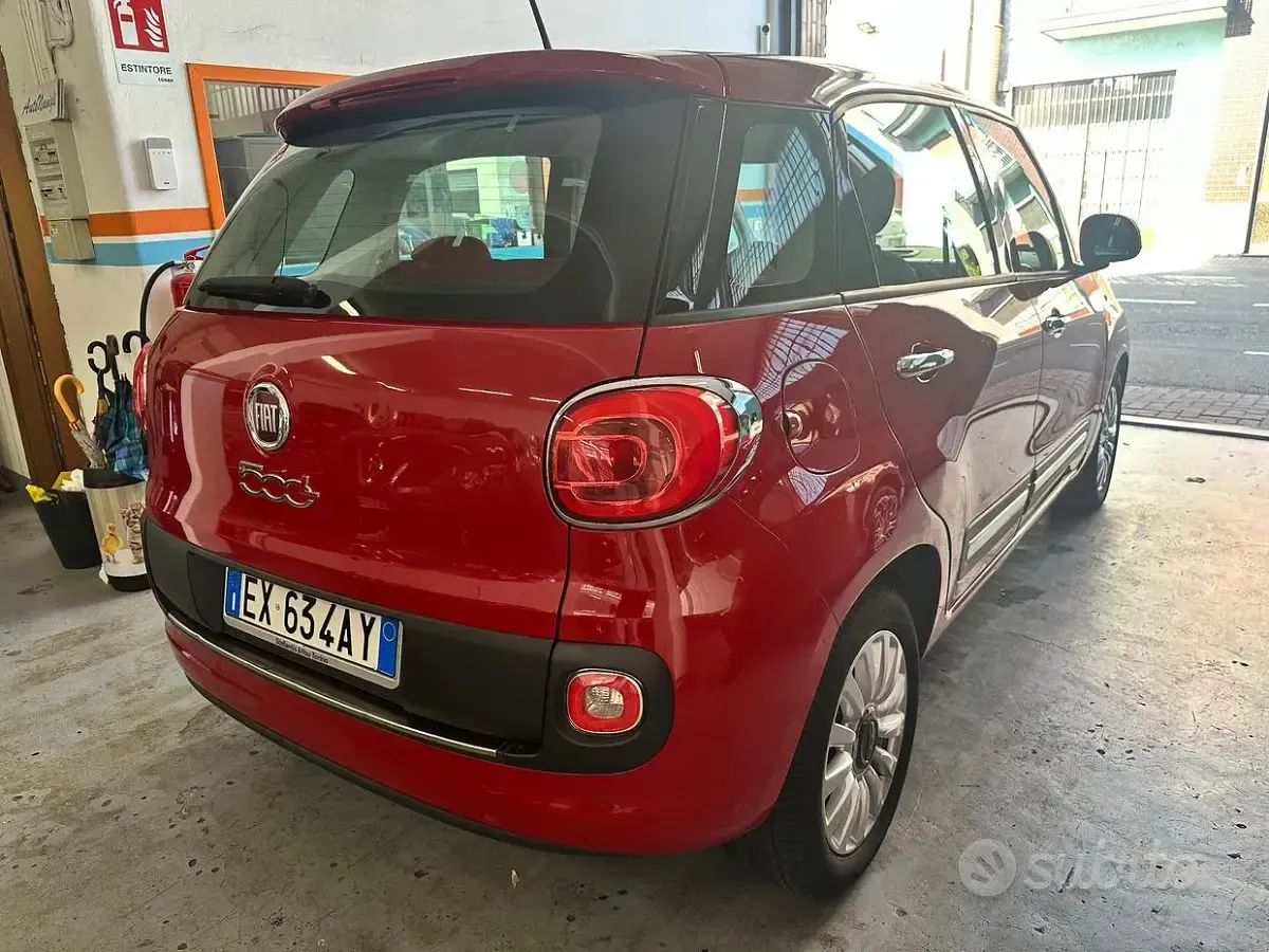 Usata Fiat 500L Lounge 105 CV (77 kW) 2014 Rosso Monovolume
