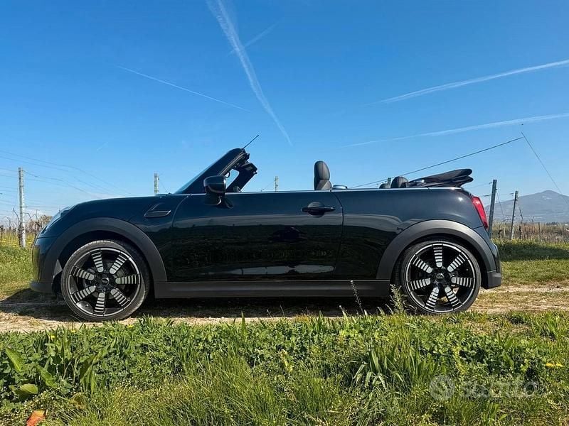 Usata Mini Cooper Cabriolet 136 CV (100 kW) 2022 Nero Cabrio