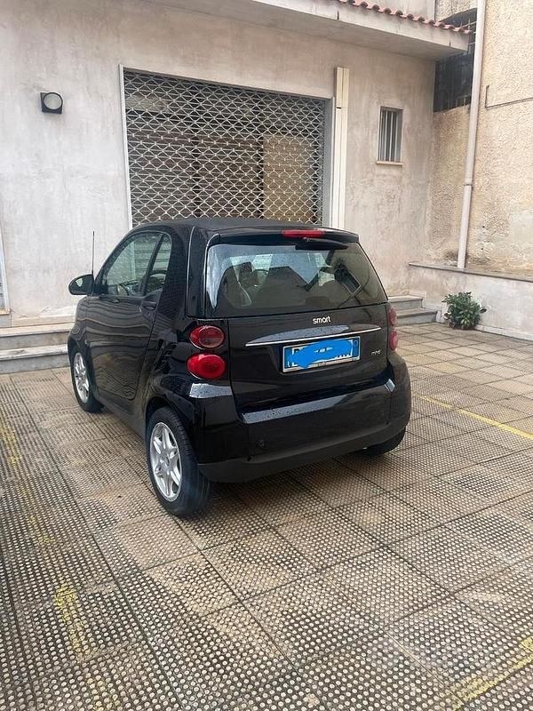 Usata Smart ForTwo Coupé 61 CV (44 kW) 2009 Nero Coupé