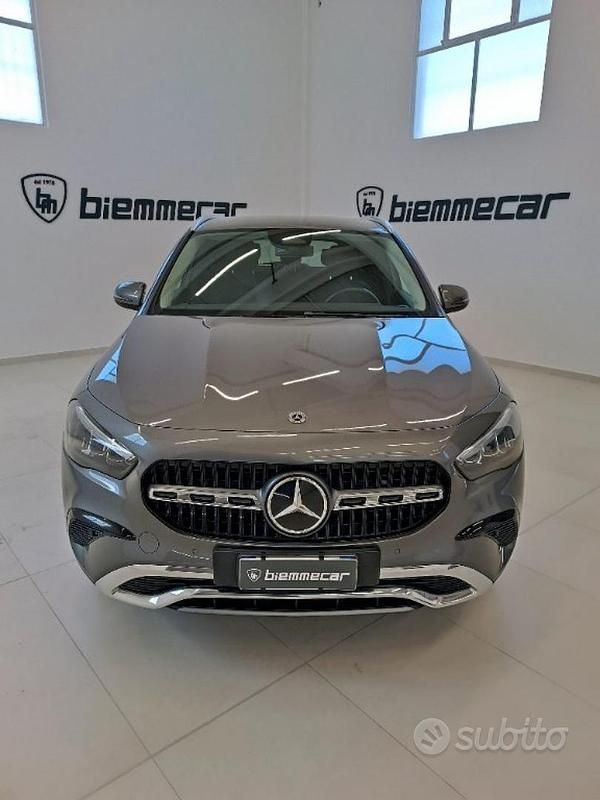 Usata Mercedes GLA200 AMG Line Premium Plus 150 CV (110 kW) 2023 Antracite SUV