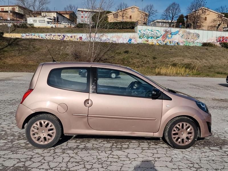 Usata Renault Twingo 2011 Rosso Utilitaria