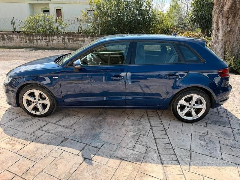 Usata Audi A3 S-Line 2015 Blu Berlina