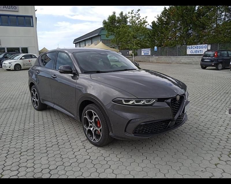 Grigio Usata 2023 Alfa Romeo Tonale Veloce SUV | 42.000 € - Immagine 1/4