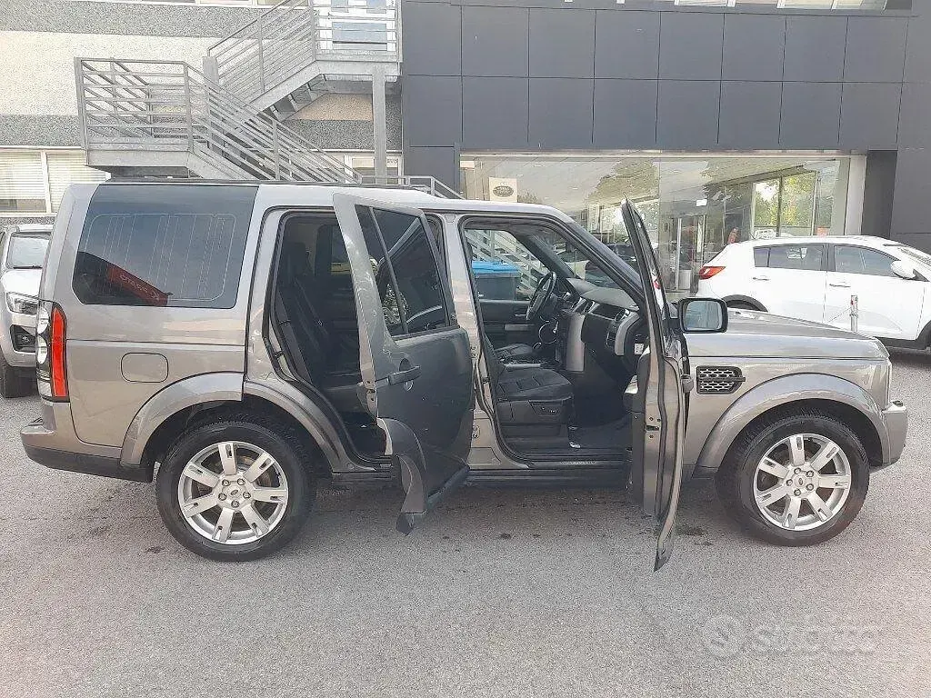 Usata Land Rover Discovery 3 HSE 190 CV (139 kW) 2009 Grigio SUV