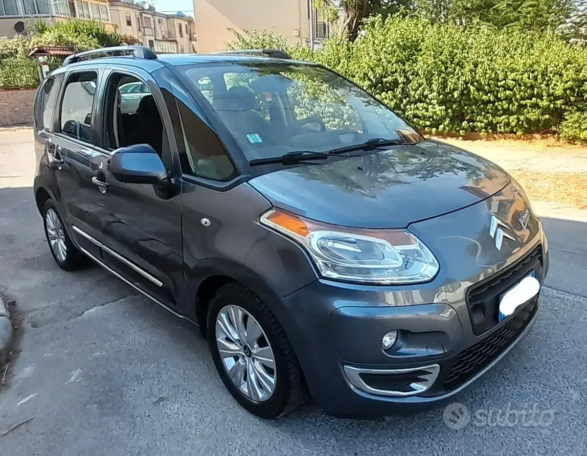 Usata Citroën C3 Picasso Seduction 92 CV (67 kW) 2011 Grigio Monovolume