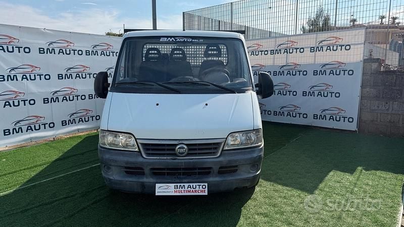 Usata Fiat Ducato 85 CV (62 kW) 2002 Bianco Furgone