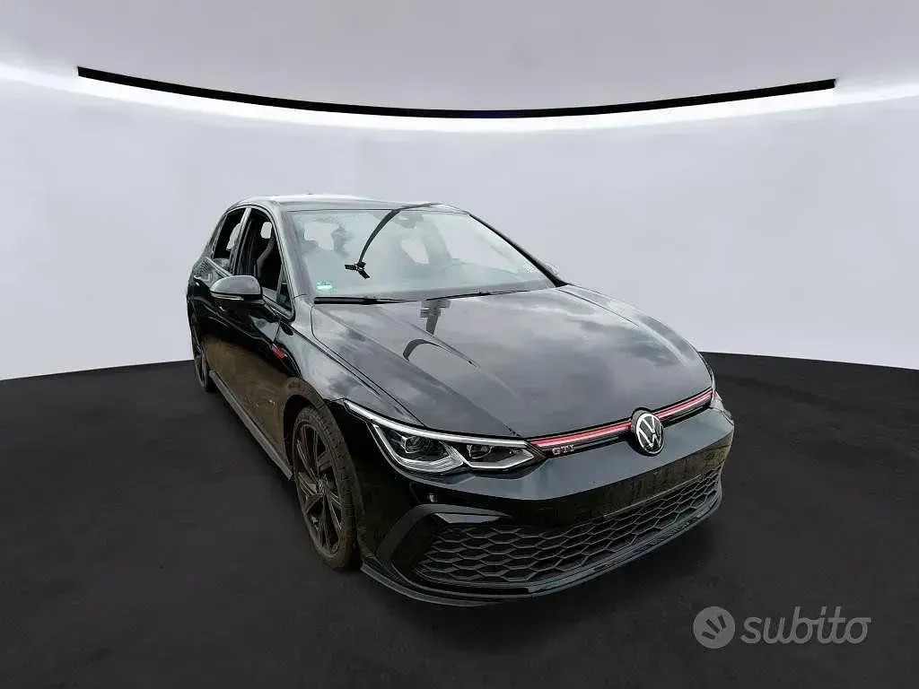 Usata VW Golf VIII GTI 245 CV (180 kW) 2024 Nero Berlina