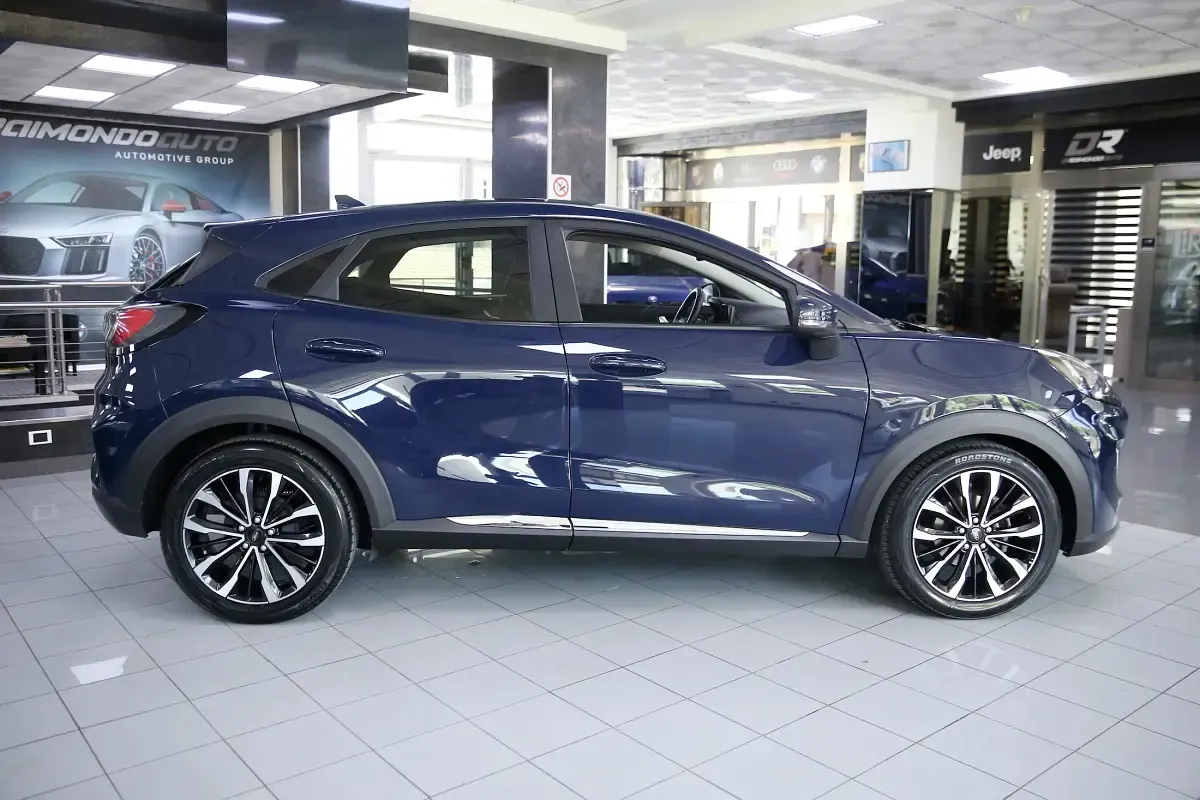 Usata Ford Puma Titanium 125 CV (91 kW) 2023 Grigio SUV