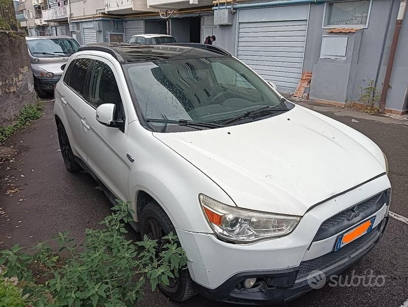 Usata Mitsubishi ASX 150 CV (110 kW) 2010 Bianco SUV