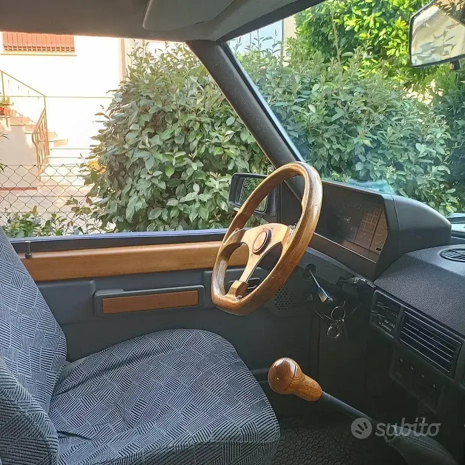 Usata Land Rover Range Rover 1985 Bianco SUV