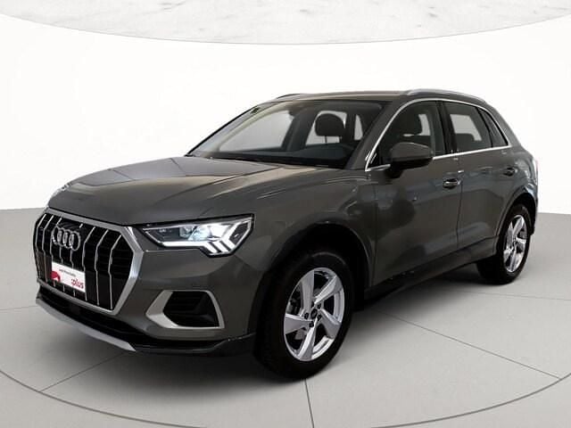 Usata Audi Q3 Advanced 150 CV (110 kW) 2023 Grigio chronos metallizzato SUV