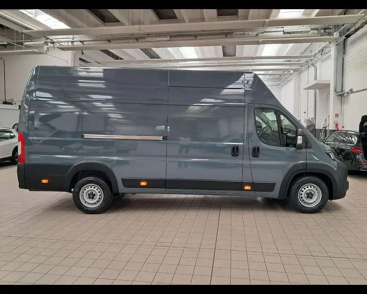 Nuova Citroën Jumper 179 CV (131 kW) 2026 Grigio Monovolume