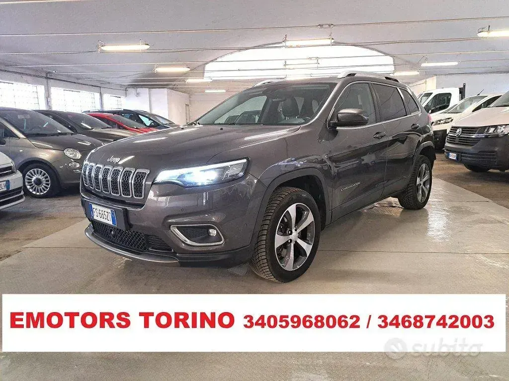 Usata Jeep Cherokee Limited 194 CV (142 kW) 2018 Grigio SUV