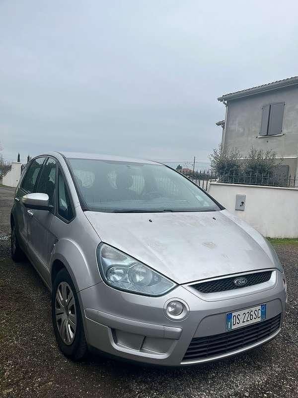 Usata Ford S-MAX S 140 CV (102 kW) 2008 Monovolume