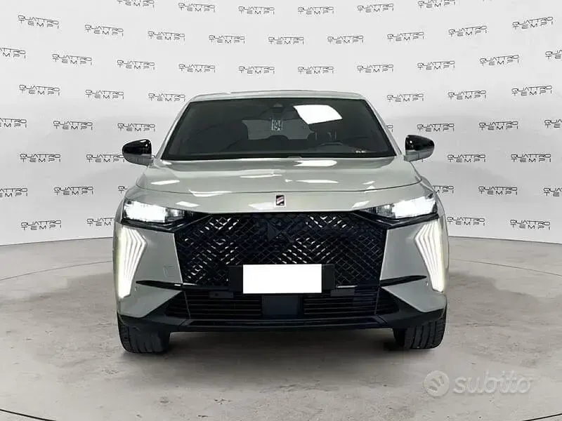 Usata DS Automobiles DS7 Crossback Performance 131 CV (96 kW) 2023 Grigio SUV