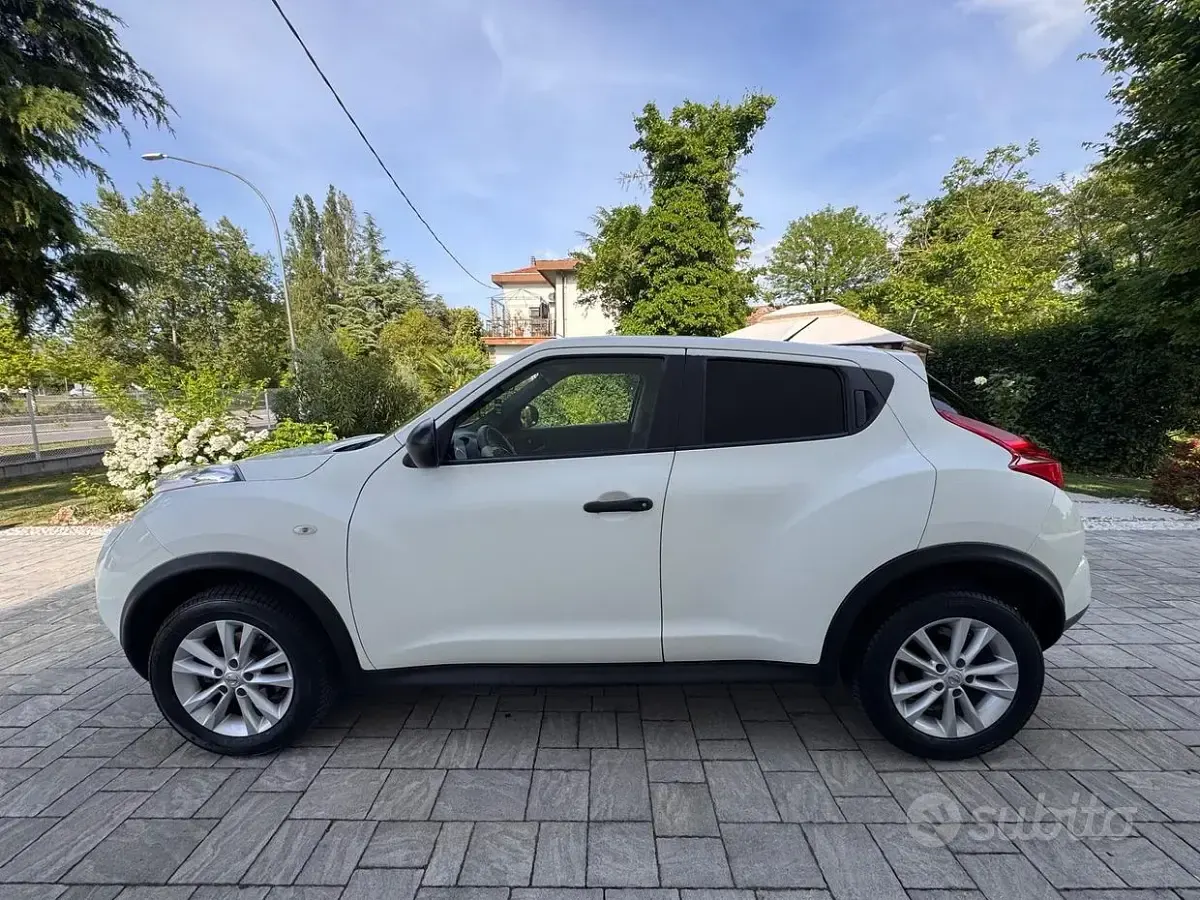 Usata Nissan Juke Visia 110 CV (80 kW) 2012 Bianco SUV
