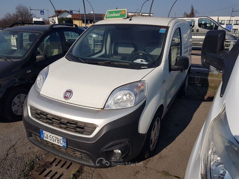 Bianco Usata 2020 Fiat Fiorino Monovolume | 9700 € (Molto cara) - Immagine 1/4
