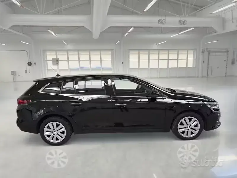 Usata Renault Mégane GrandTour Equilibre 115 CV (84 kW) 2023 Nero Station wagon