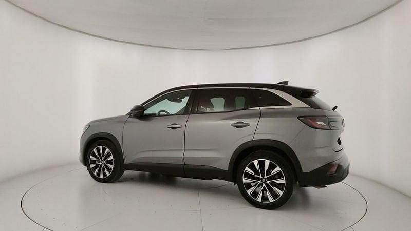 Usata Renault Austral Techno 200 CV (147 kW) 2023 Grigio SUV