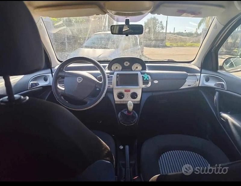 Usata Lancia Ypsilon 2008 Utilitaria