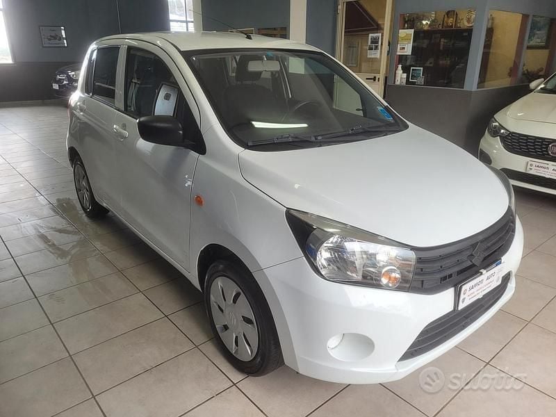 Usata Suzuki Celerio Style 68 CV (50 kW) 2017 Bianco Utilitaria
