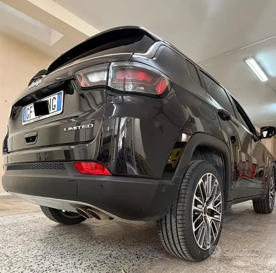 Usata Jeep Compass Limited 150 CV (110 kW) 2021 Nero SUV