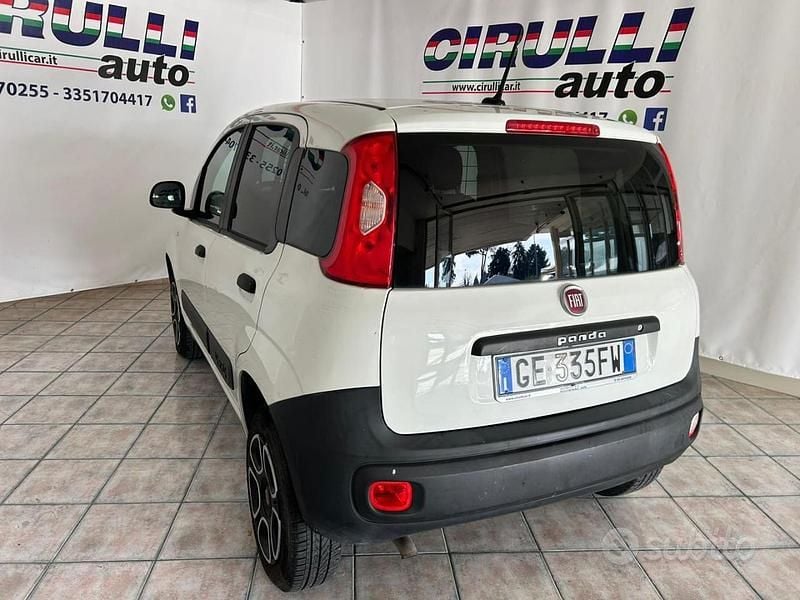 Usata Fiat Panda 4x4 Pop 84 CV (61 kW) 2021 Bianco Utilitaria