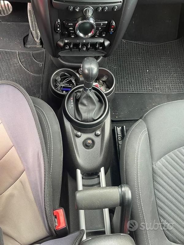 Usata Mini Paceman 143 CV (105 kW) 2017 Grigio Utilitaria