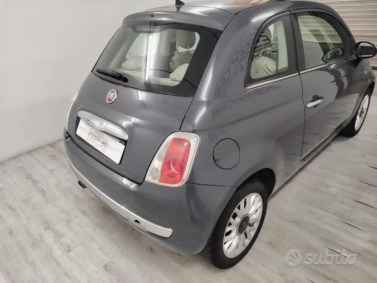 Usata Fiat 500 Lounge 69 CV (50 kW) 2015 Grigio Utilitaria