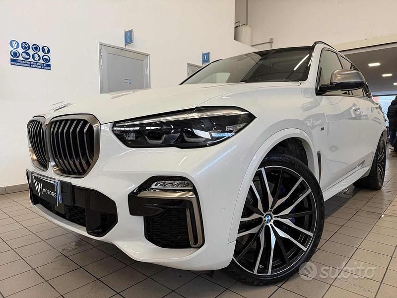 Usata BMW X5 M50 Comfort Edition 400 CV (294 kW) 2021 Bianco SUV