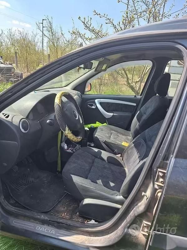 Usata Dacia Logan 84 CV (61 kW) 2009 Nero Station wagon