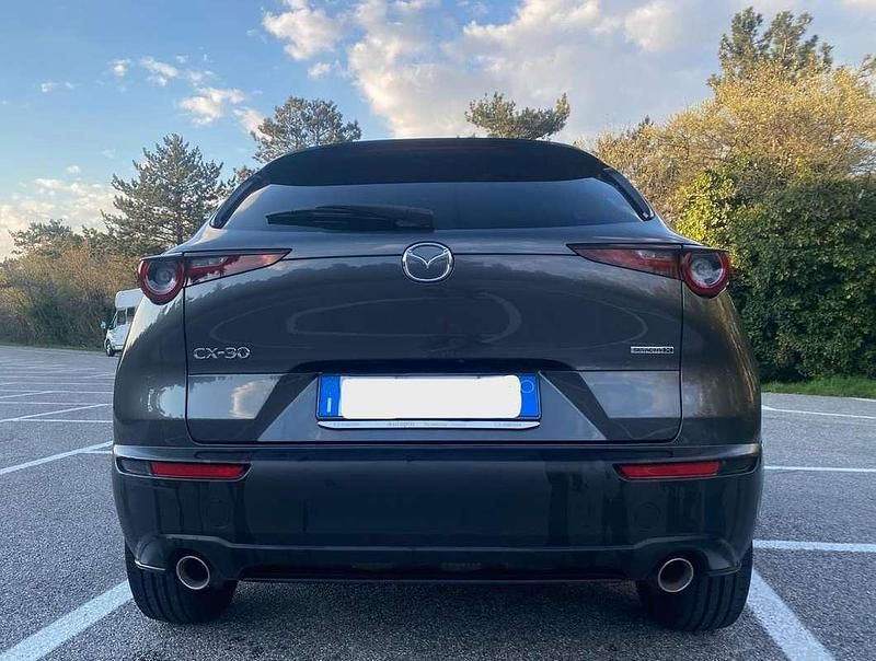 Usata Mazda CX-30 186 CV (136 kW) 2021 Grigio SUV