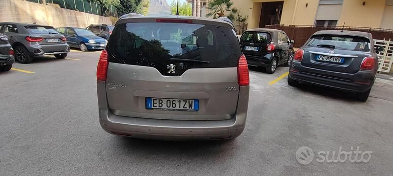 Usata Peugeot 5008 112 CV (82 kW) 2010 Monovolume