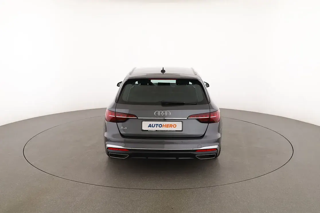 Usata Audi A4 S-Line 150 CV (110 kW) 2023 Grigio Station wagon