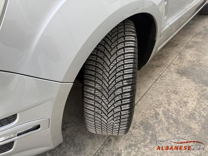 Usata Ford S-MAX Titanium 163 CV (119 kW) 2013 Grigio Monovolume