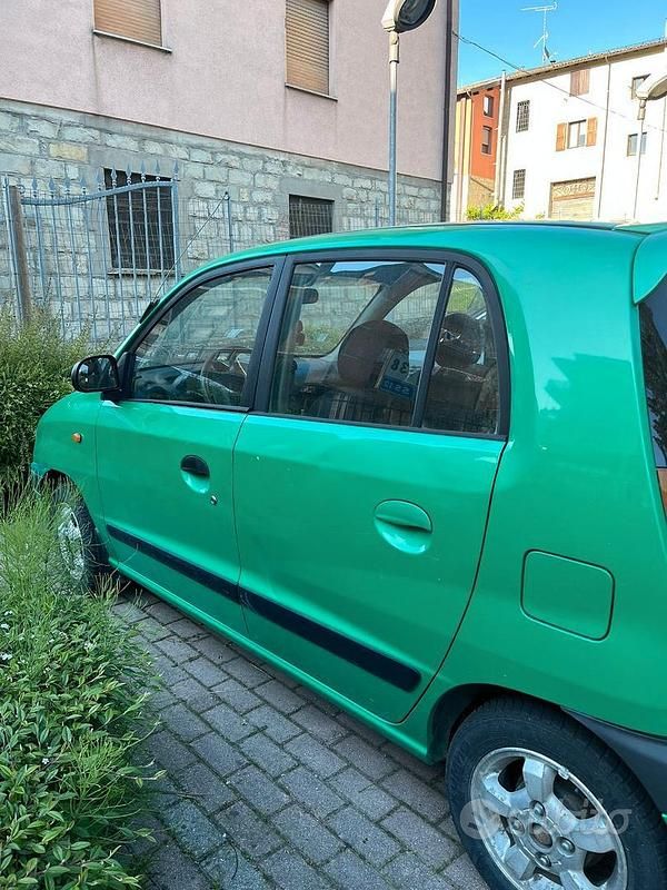 Usata Hyundai Atos 55 CV (40 kW) 2000 Verde Utilitaria