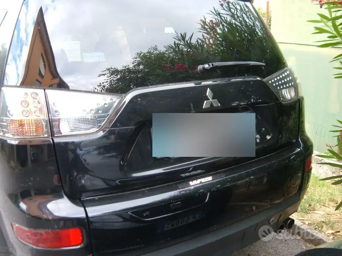 Usata Mitsubishi Outlander 140 CV (102 kW) 2007 Nero SUV