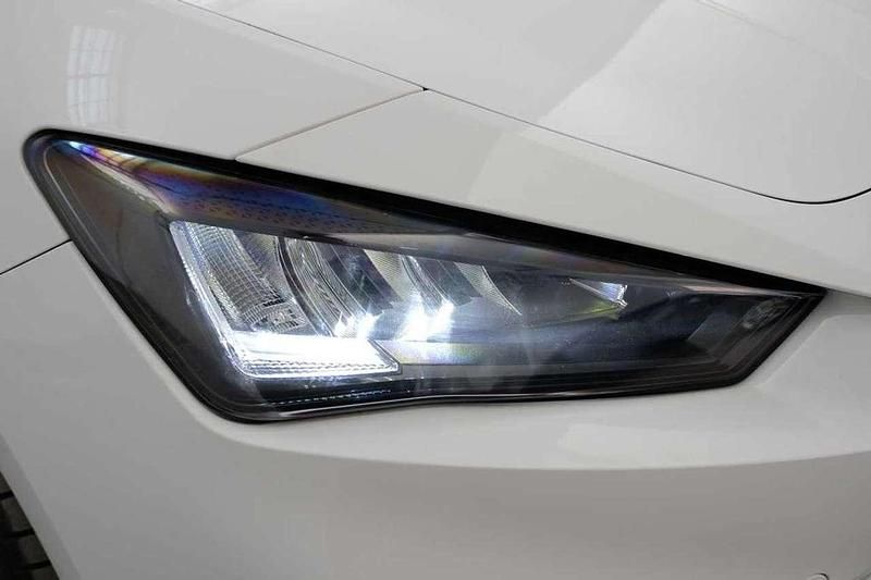 Usata Seat Leon FR 204 CV (150 kW) 2023 Bianco candy Berlina