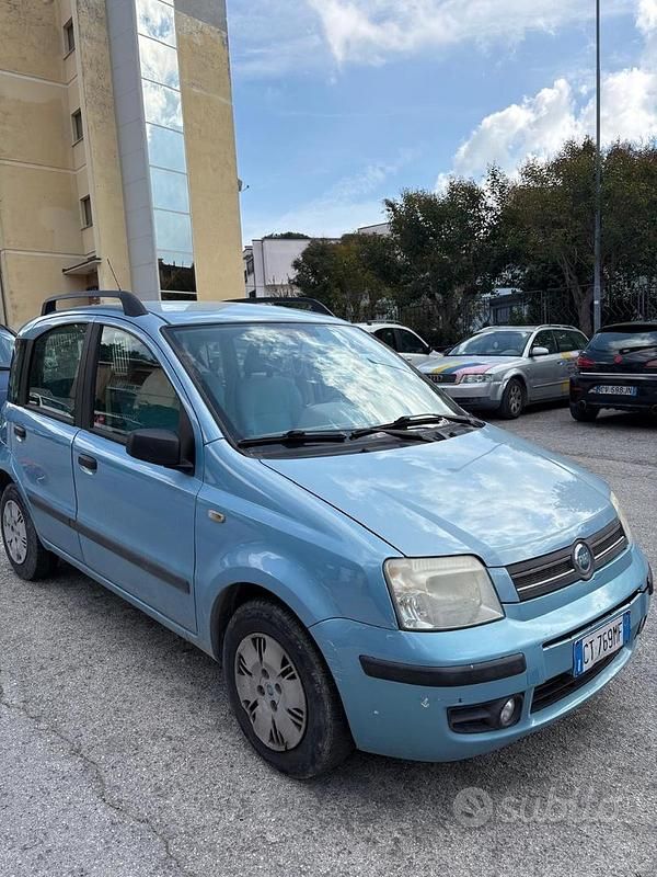Usata Fiat Panda 30 CV (22 kW) 2005 Blu Utilitaria