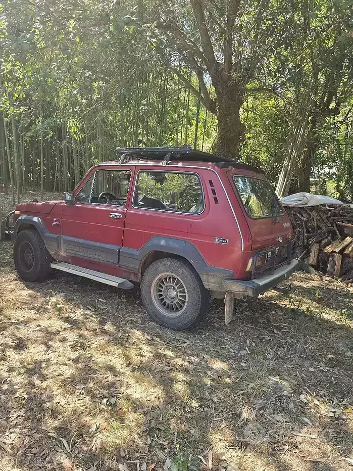 Usata Lada niva 75 CV (55 kW) 1990 SUV