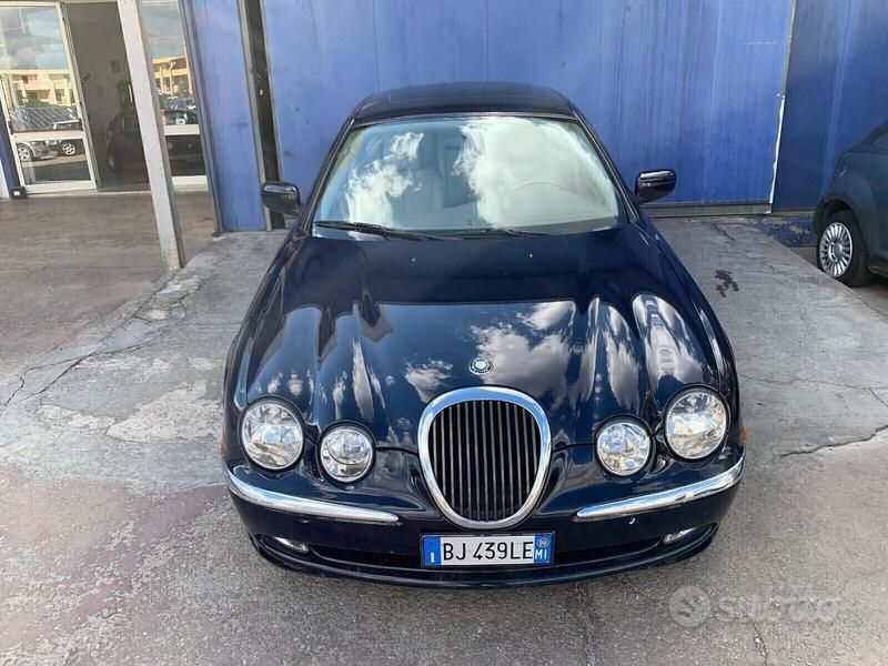 Usata Jaguar S-Type Executive 238 CV (175 kW) 2001 Blu Berlina