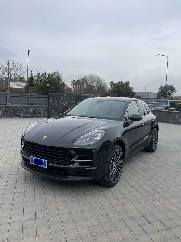 Usata 2019 Porsche Macan SUV | 55.000 € (Buon prezzo) - Immagine 1/4